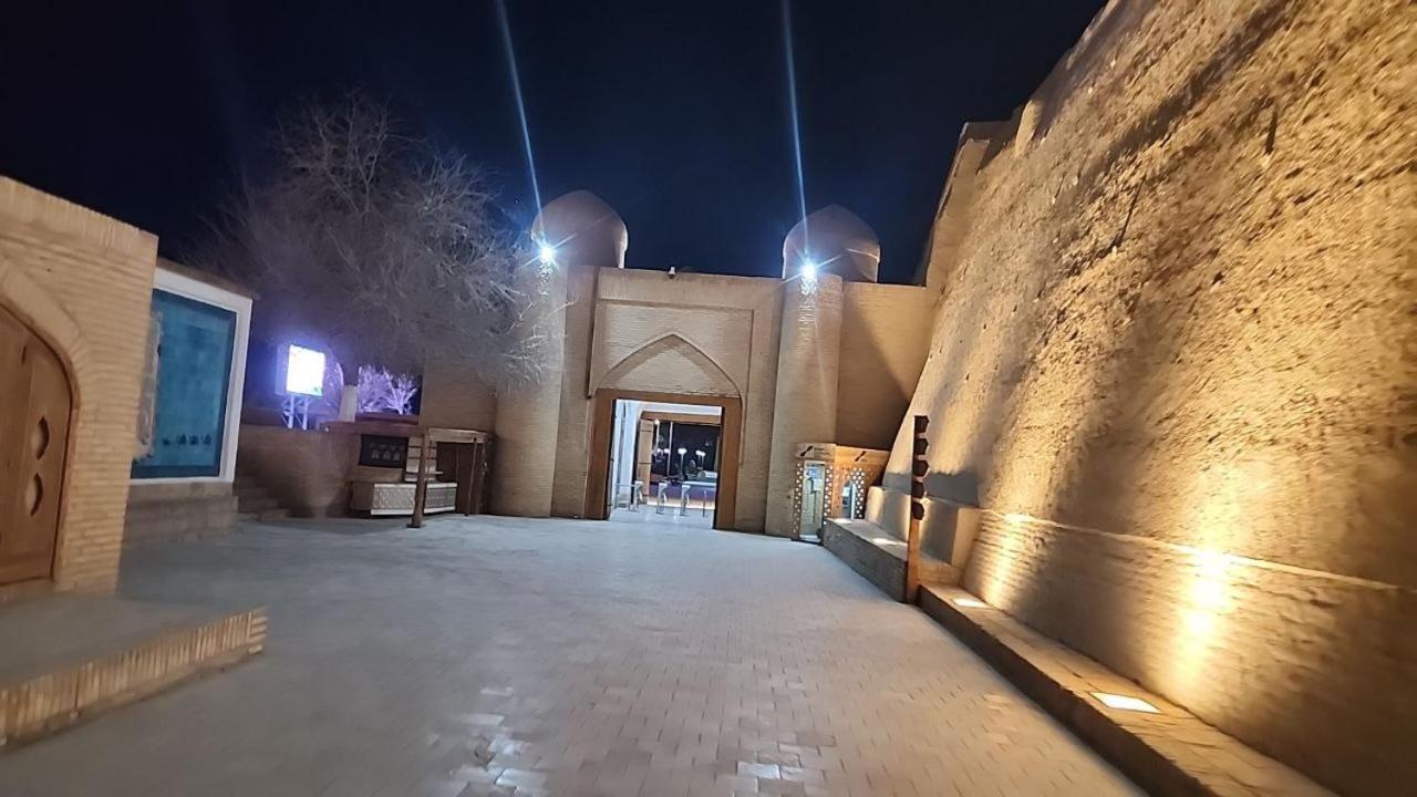 Ulli Oy Boutique Hotel & Terrace Khiva Exterior foto